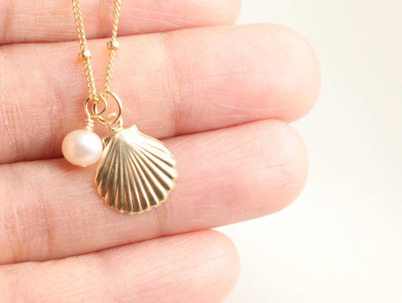 Shell With Pearl Necklace Seashell Necklace Shell Necklace Etsy