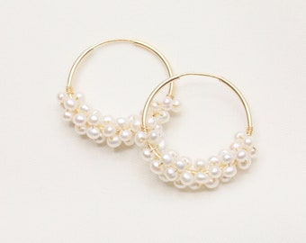 Classic Pearl Hoop Earrings / 14k Gold Filled / Wire Wrapped Earrings / Bridesmaid Earrings / Gold Hoop Earrings / Freshwater Pearls