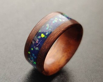 Palissander (Rosewood) glow ring met saffierblauwe inlay met opaal en blauwe gloed, blauw opaal glowstone ring , houten palissander ring