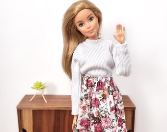 Jupe blanche à fleurs roses - Poupée Mannequin