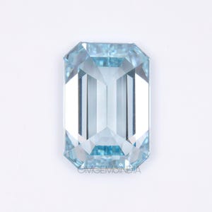1,02 ct, 6,9 x 4,8 MM | Blå smaragdslipad diamant | Labbodlad diamant | Labskapad diamant | Labdiamant för förlovningsring och vigselring