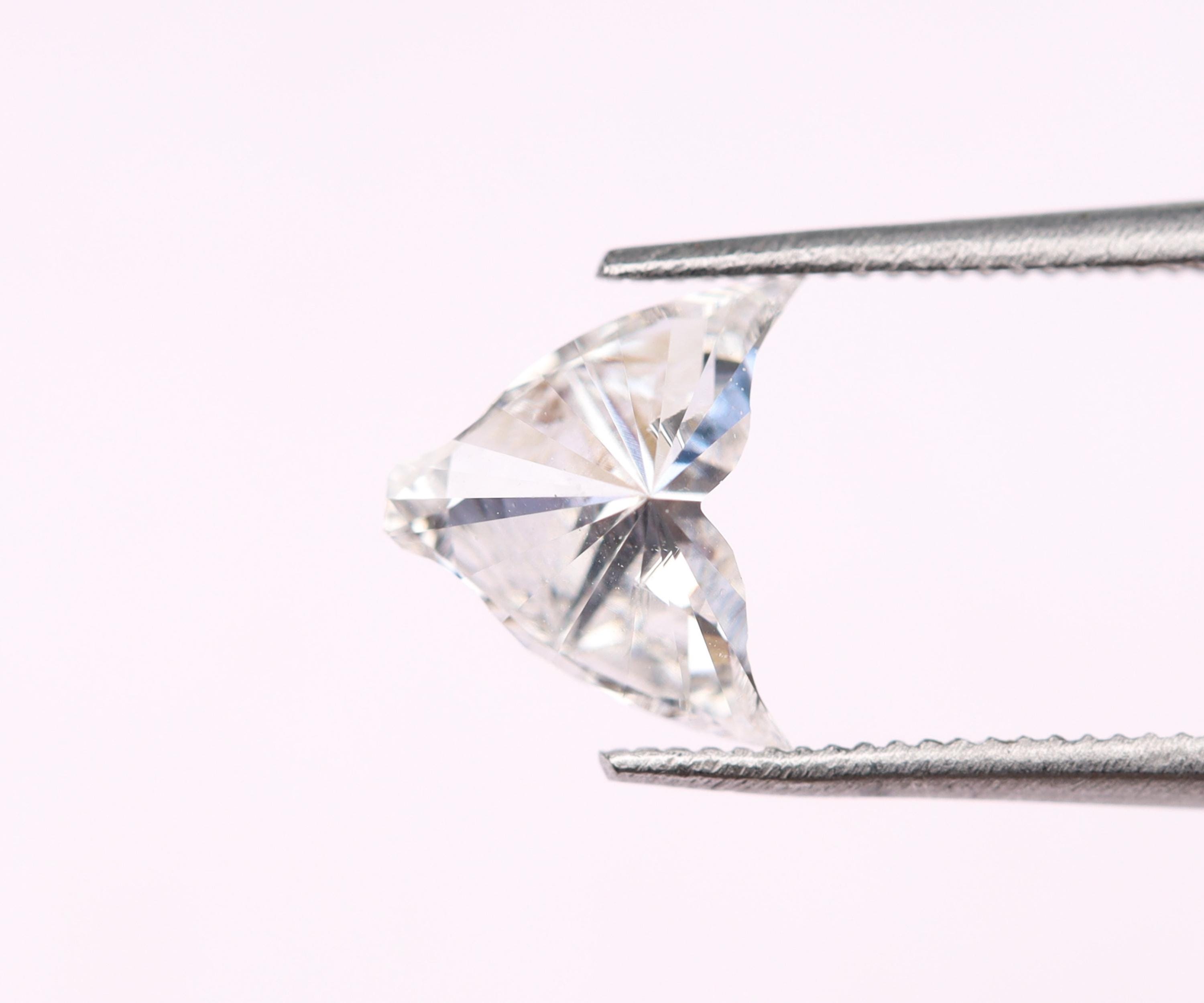 0.92 CT、6.3 x 7.1 MM | フィッシュテールダイヤモンド | ラボ