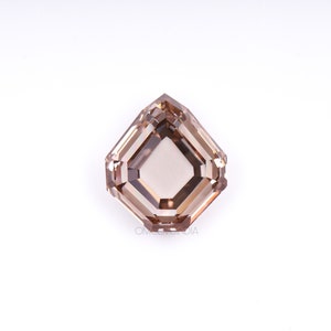 3.01 CT | Lab Grown Diamond | Fancy Color Diamond | Shield Cut Diamond | VS1 Diamond | Lab Diamond For Wedding & Engagement Ring | MB0001