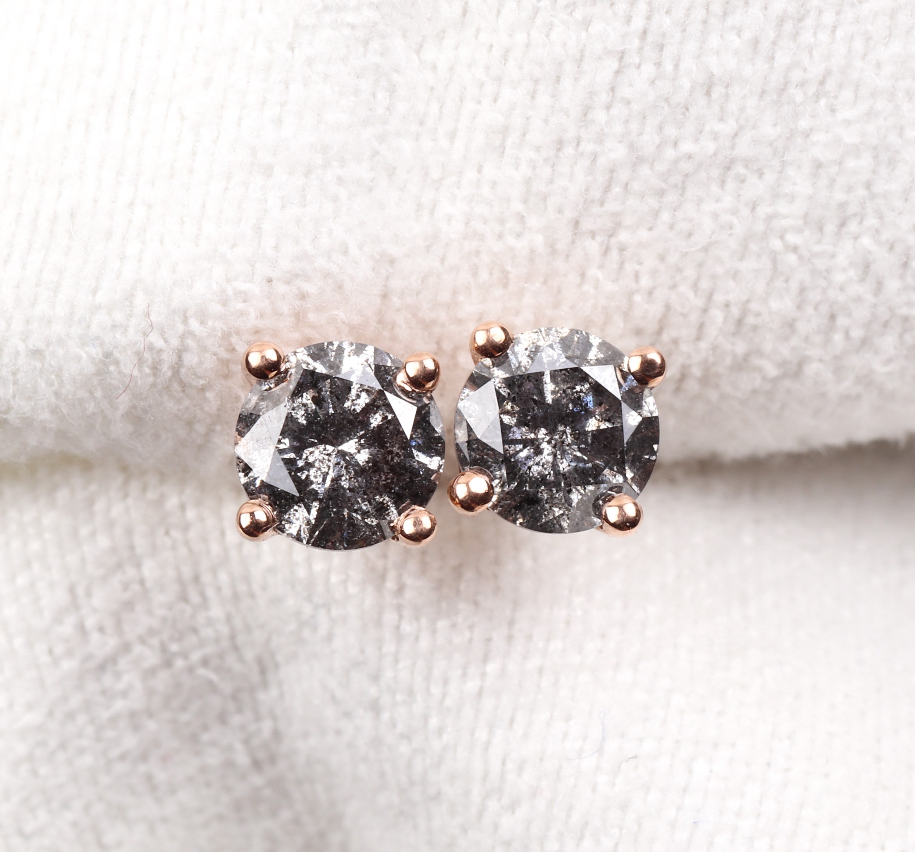 Salt and pepper diamond studs Outlet