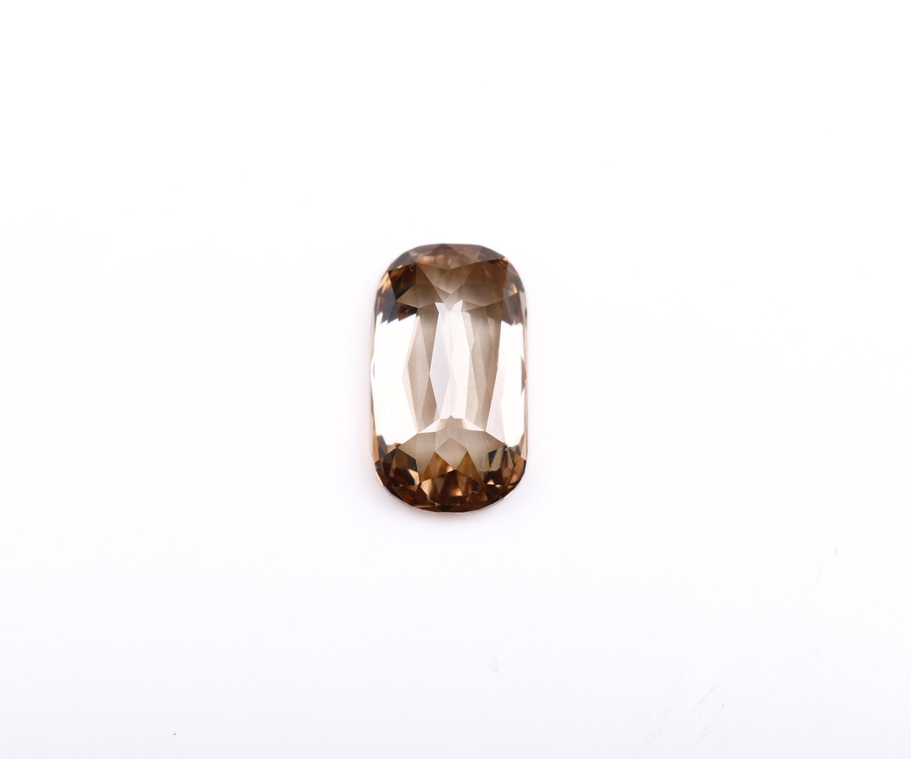 0.87 CT, 7.69 X 4.46 MM | Champagne Diamond Lab Grown Diamond Lab