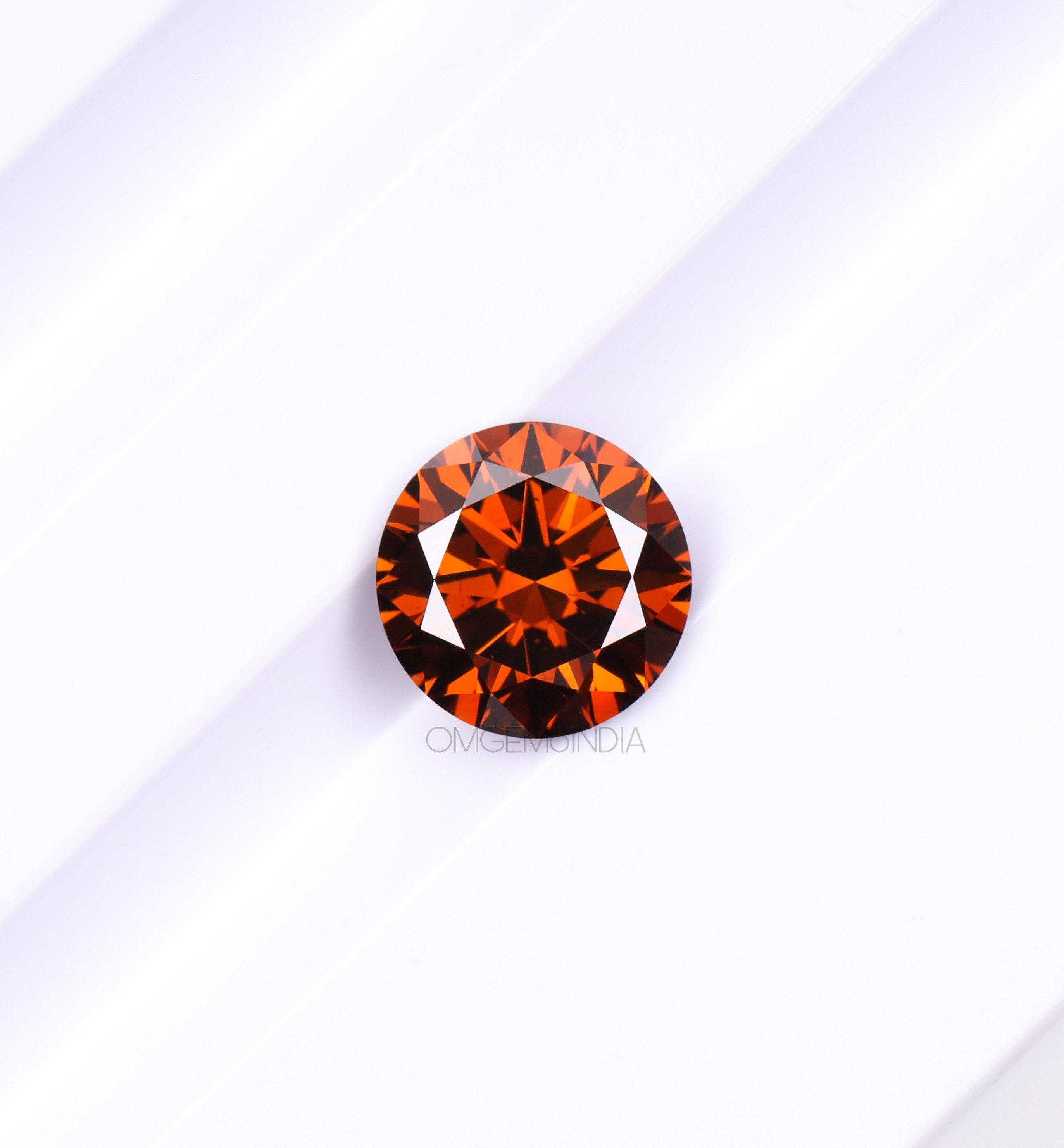 0.50 CT, 5.16 MM | Red Diamond | Round Brilliant Cut Diamond | Lab
