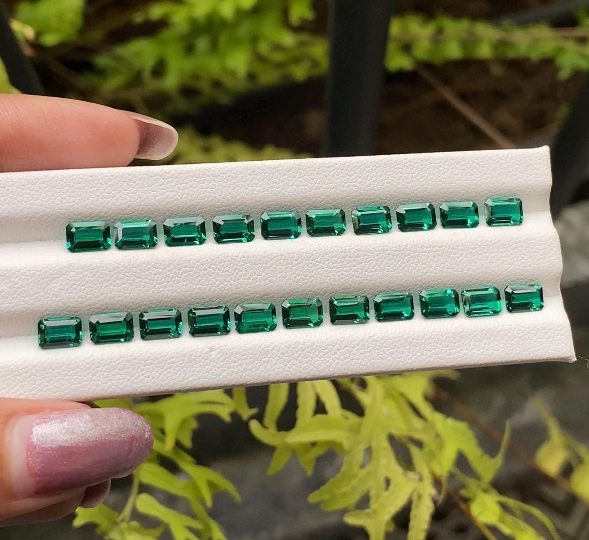 9.74 Ct, 6.2 X 4.1 MM | Lab Emerald | Green Emerald | Neon Emerald