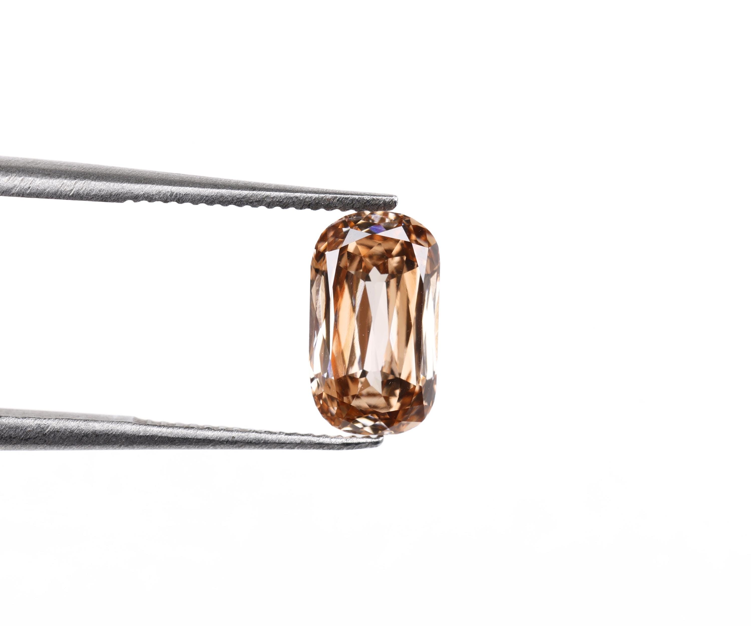 0.87 CT, 7.69 X 4.46 MM | Champagne Diamond Lab Grown Diamond Lab