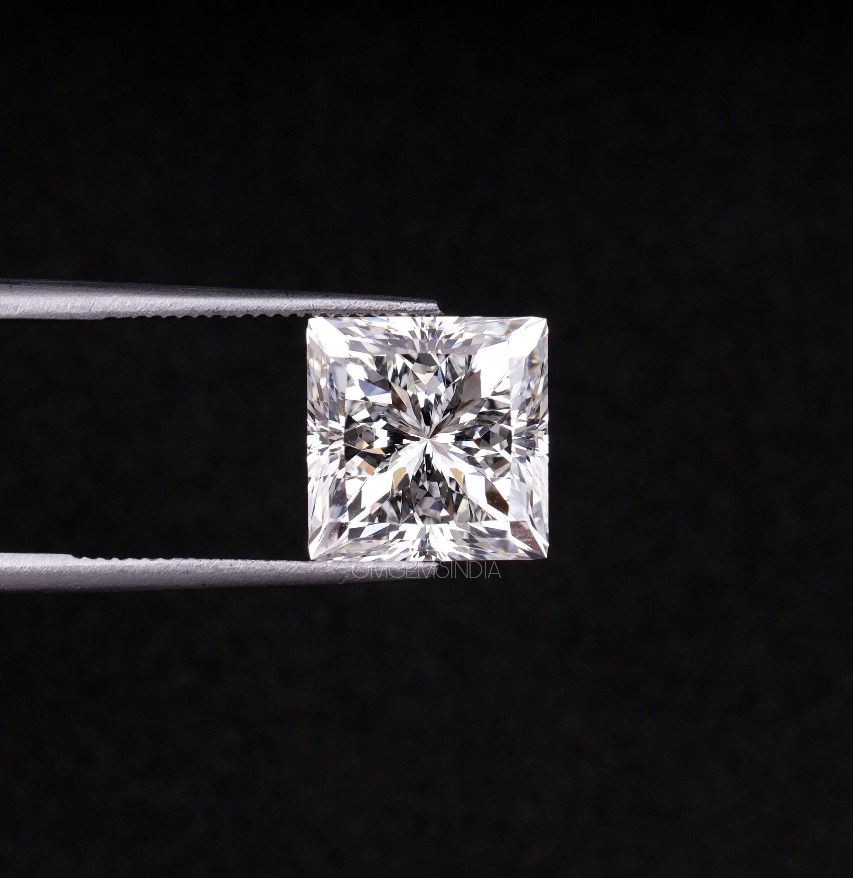 3.47カラット、8.0 x 8.0mm | プリンセスカットダイヤモンド | ラボ