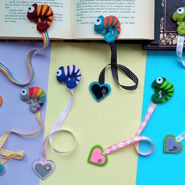 Chameleon felt bookmark, rainbow colors, cute and useful present for readers, personalized handmade gift for your teachers and schoolmates