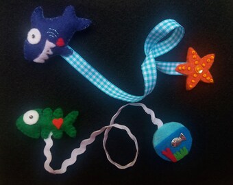 Felt fishbone and shark bookmarks, book lovers and reades gift, birthday present idea for mum and grandma.