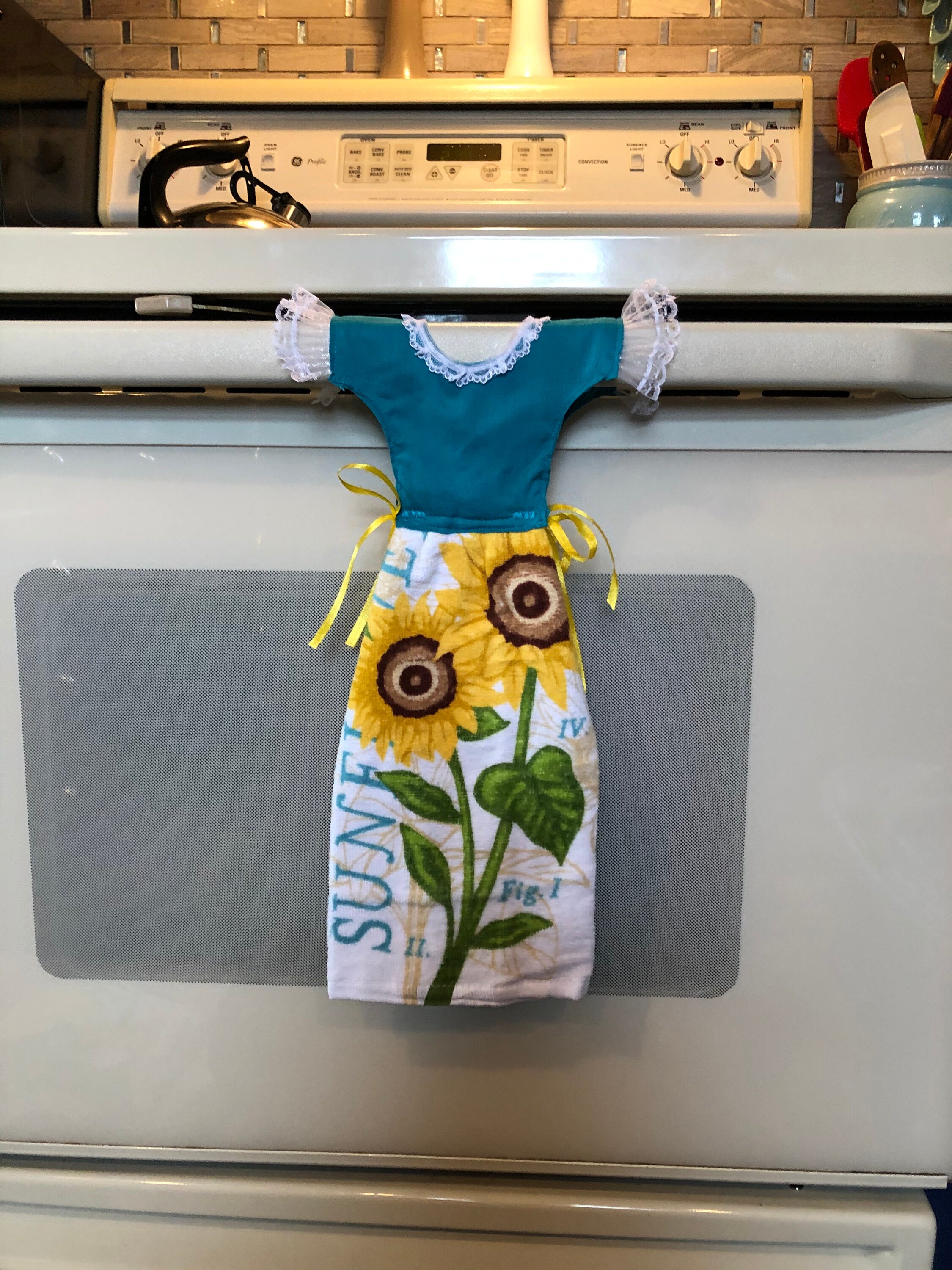 Adorable stove and dishwasher dress towels Etsy