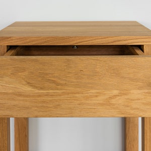 Moderner Nachttisch Veranstalter, Nachttisch aus Holz, Nachttisch mit Schublade, Nachttisch aus Eichenholz Bild 6