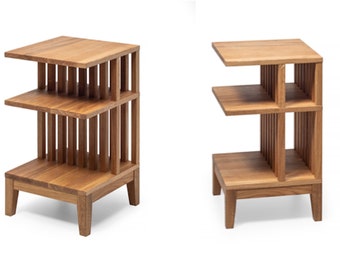 Set of 2 Solid Oak Farmhouse Nightstands - Rustic Elegance for Your Home