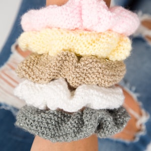 Downloadable Knitting Pattern for Scrunchies and Storage bag, children, beginners, gifts, Christmas, hair, and hair accessory