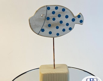 Deco children's room - Painted and varnished wooden fish on recycled wood base - French artisanal creation - unique piece