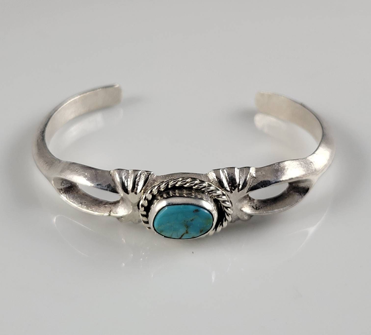 Antique Native American Navajo Wide Stamp Work Silver Cuff