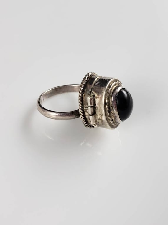 Taxco Onyx Sterling Silver Poison Ring