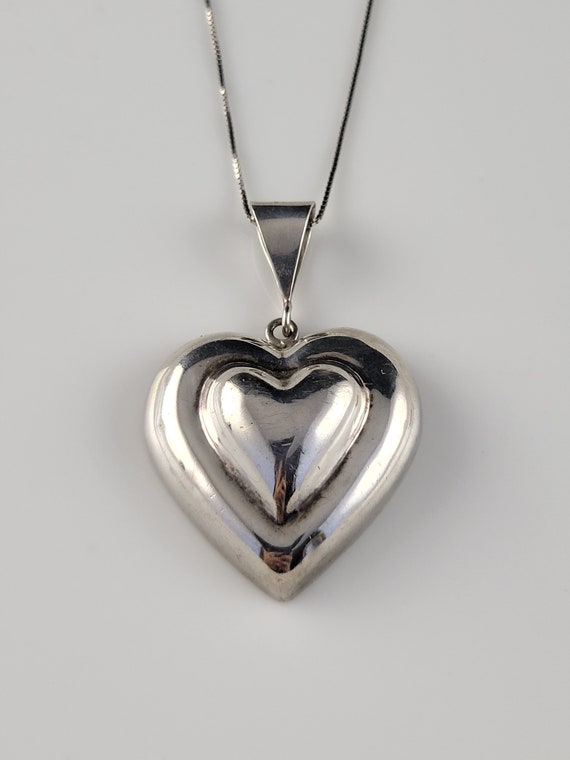 Taxco Modernist Puffy Sterling Heart Necklace-Sign