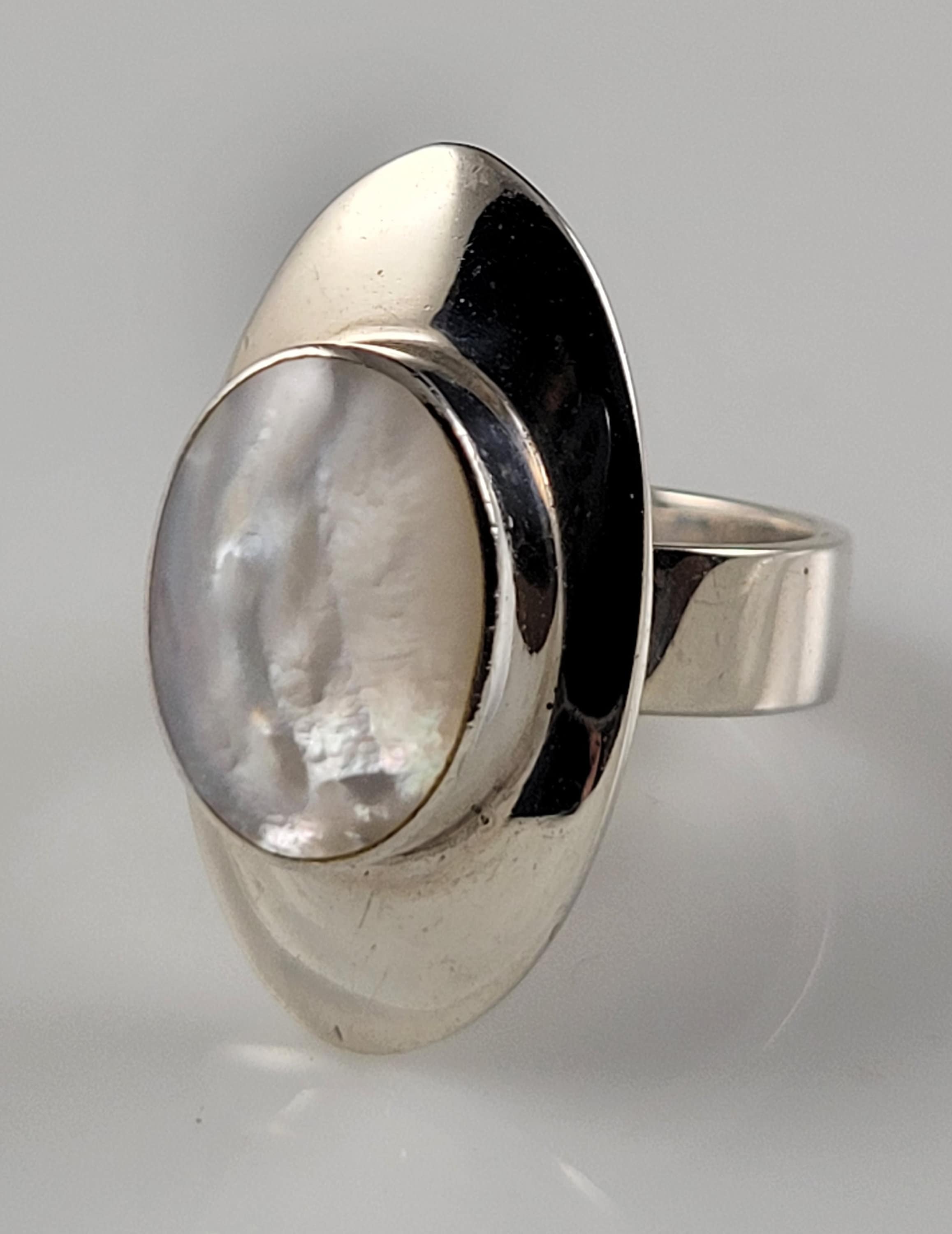 Vintage Sajen Bold Sterling Mother Of Pearl Statement Ring