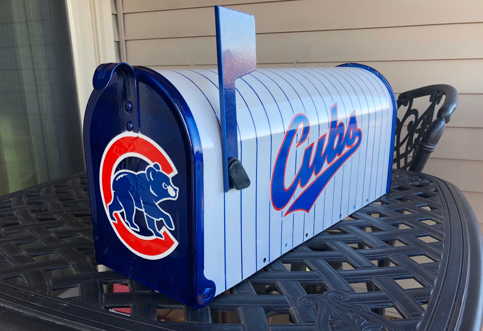Custom painted Chicago Cubs mailbox Etsy