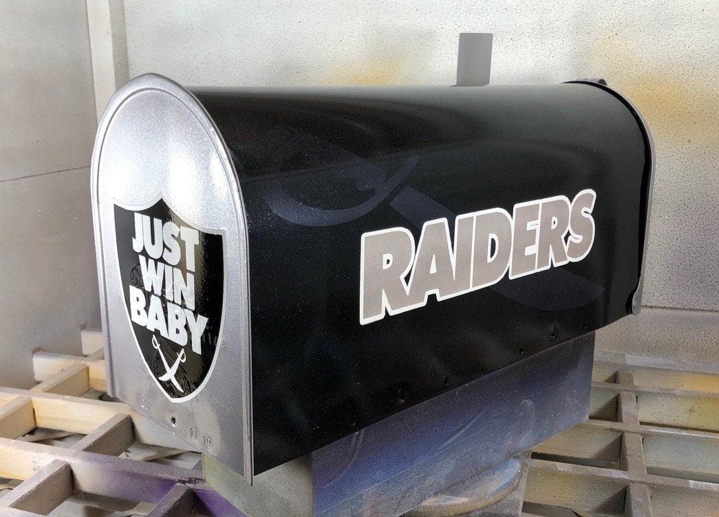 Custom Airbrushed Raiders Mailbox Etsy
