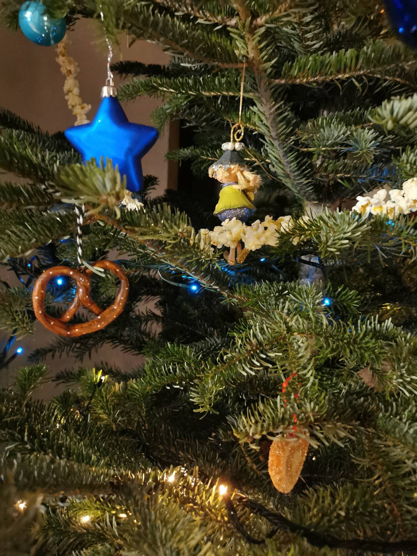 Décorations en Forme de Bretzels Alsaciens