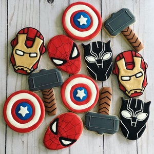 Superhero theme set cookies