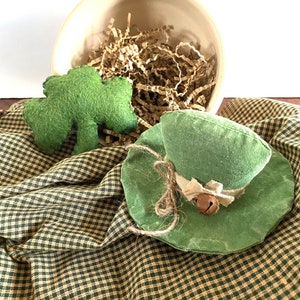 St.Patrick&quot;s Day - Leprechaun Hat - Felt Shamrock - Irish Ornaments - St. Patrick&quot;s Day Decor - Bowl Fillers - Shelf Sitter - Gift