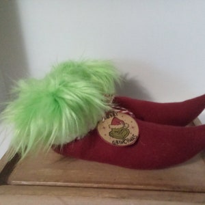 Grinch Shoes - Christmas Decorations - Grinch - Mantle Decor