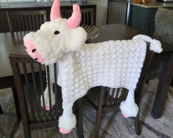 Handmade Cuddle and Play Highland Cow Blanket In White and Pink! Crochet Baby Play Mat, Nursery Decor. Ready to Ship! Free Shipping!