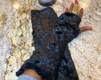 Black Faux Fur Fingerless Mittens: Plush Winter Arm Warmers