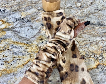 Animal Print Fingerless Fleece Mittens, Long Arm Warmers