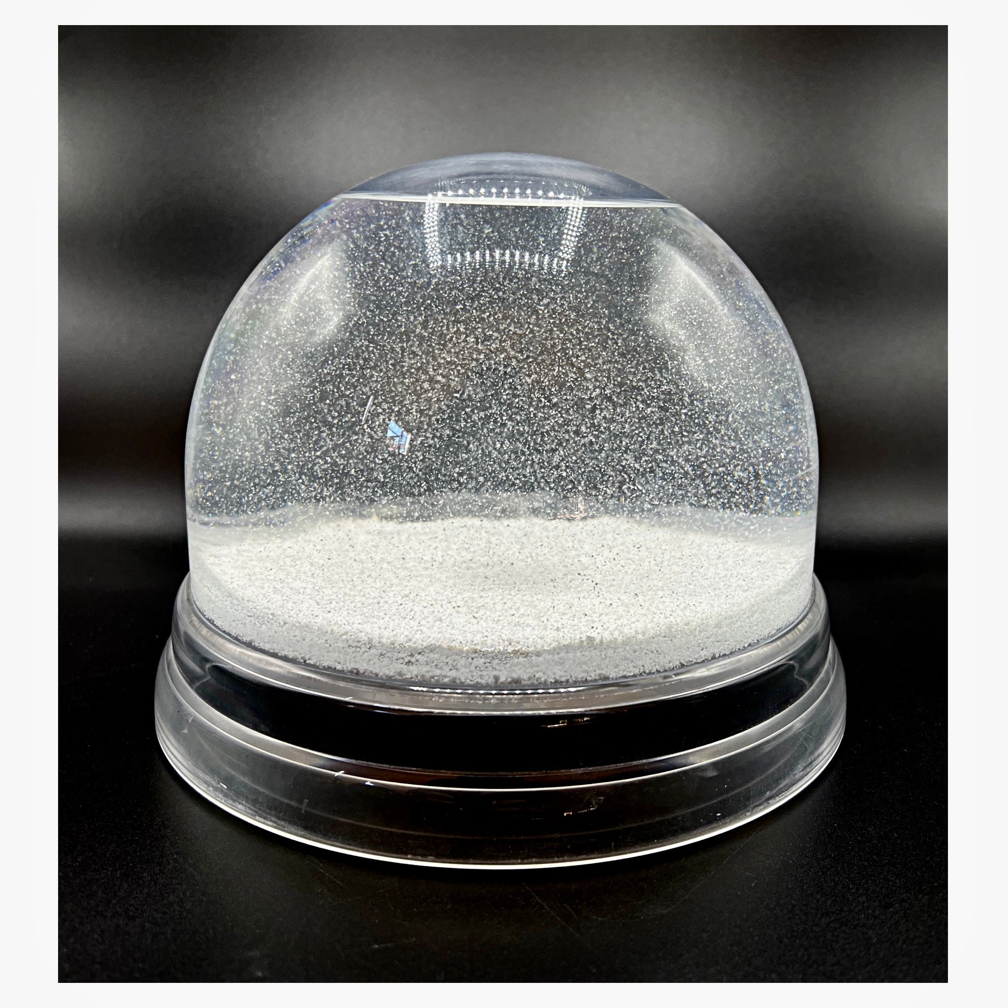 MAISON Martin MARGIELA 13 Giant Giant Snow Globe Limited