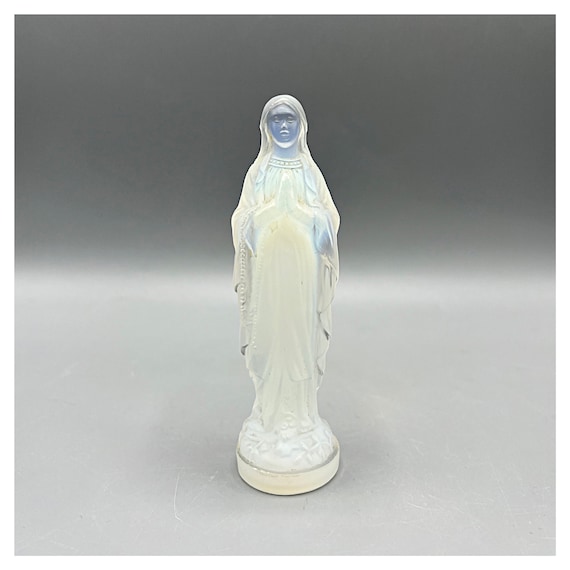ETLING MADONNA VIRGIN Opalescent Crystal Figurine Art Deco Paris Religious Sabine style