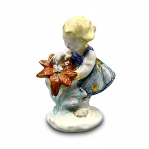 Girl with flower figurine Antique Ceramic Hungary Austria style Anzengruber Walter Bosse Komlos Keramik Metzler Karlsruhe Majolika 40s