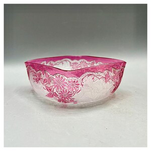 BACCARAT ÉGLANTIER Tablett, Glasschale, Säureätzung, Farne, Blaubeeren, Jugendstil-Deko, ca. 1900, Garnitur