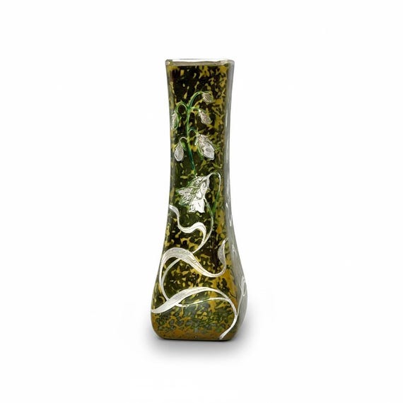 Pequeño Jarrón de cristal atribuído a JOSEF RINDSKOPF & Söhne AG Teplitz Schönau