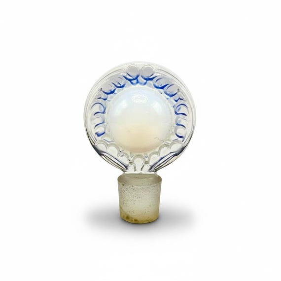 SAKS Fifth Avenue TRESOR De La Mer STOPPER 1939 Sabino Rene Lalique Opalescent Crystal Pearl Very Rare Museum Collection