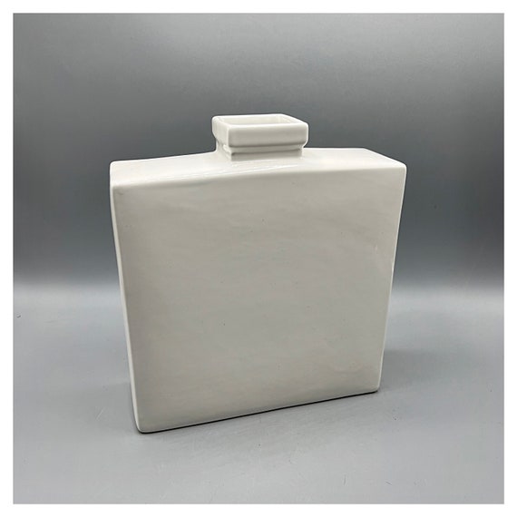 POMPEO PIANEZZOLA Vase ZANOLLI & Sebellin Nove Vicenza ceramic vase White Glazed Italy ca.70s Rare Collection