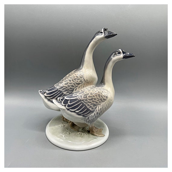 PETER HEROLD Royal COPENHAGEN Couple Geese Animal Figurine Porcelain 1918 Rare Collection Model Bird Ducks