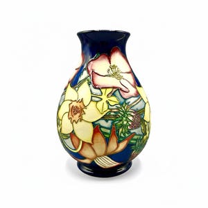 MOORCROFT GOLDEN JUBILEE Vase Design Emma Bossons Ceramic Walter & William Clematis Hibiscus England Queen Elizabeth 2