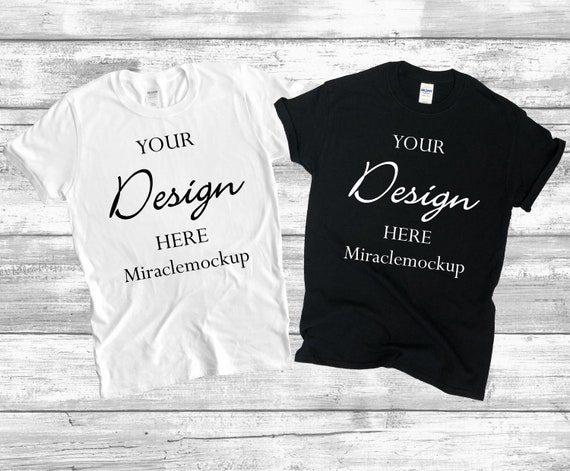 Mockup Maglietta Bianca E Nera T-shirt Black Mockup Grafica Di Ceeskiiw ·  Creative Fabrica