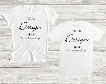 Pode incluir: Mockup de camiseta branca com o texto "YOUR Design HERE Miraclemockup" na frente e atrás.