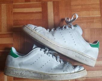 stands smith shoes