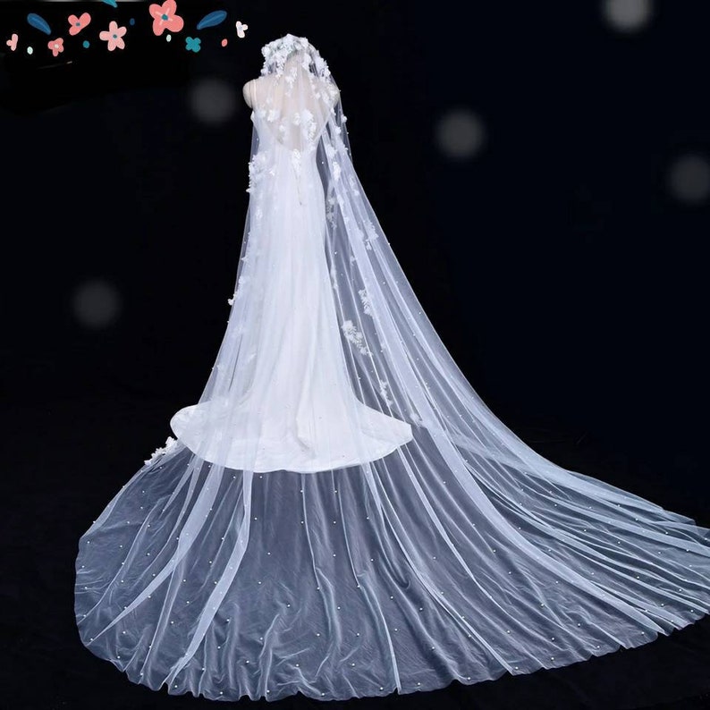 White Cathedral Bridal Veil with 3D Flowers Ivory Chapel Veil Long Floral Veil with comb Floral Wedding Veil 300 cms In White or Ivory