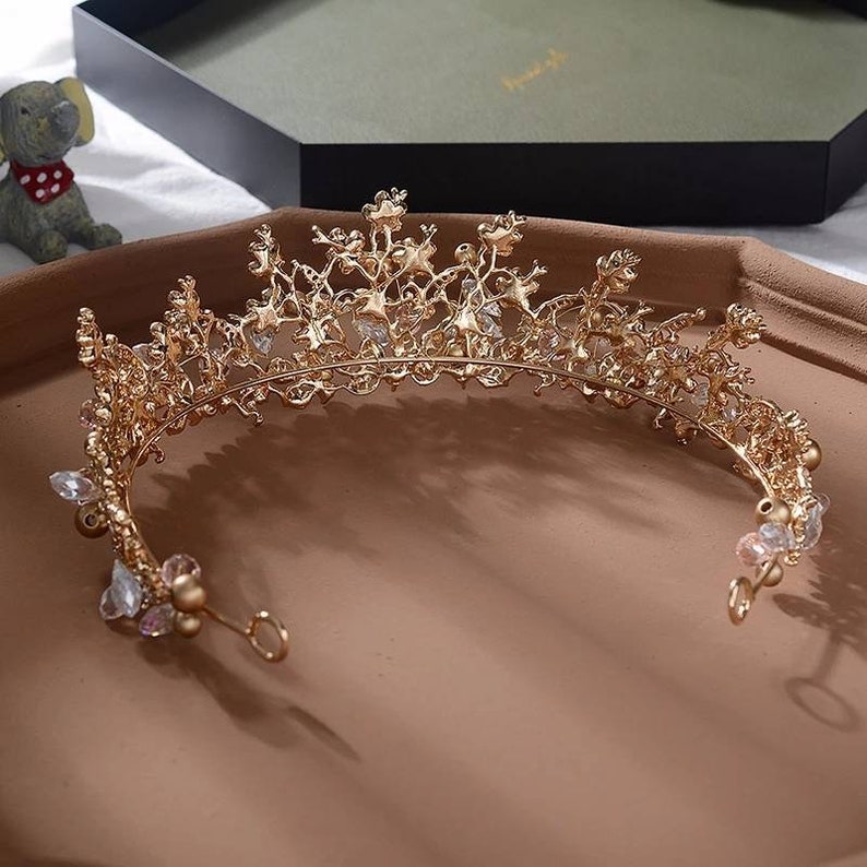 Gold Bridal Tiara Encrusted with Crystals-Wedding Hair Accessories,Brides Hair Jewellery-Gold Wedding Crown-Tiaras for Brides-Pearl Tiara