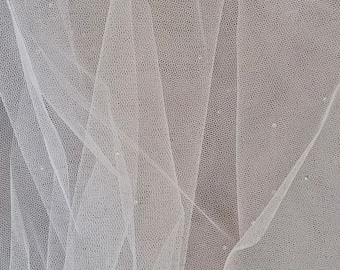 Bridal Ivory Single Tier Raw Edge Classic Veil with Swarovski Embellishments