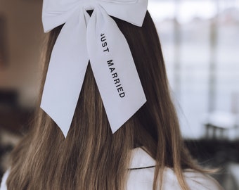 Just Married Velvet Hair Bow – Wedding & Honeymoon Hair Accessory