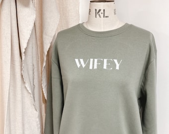 Wifey Jumper, Embroidered New Wife Sweatshirt, Wife To Be Sweater, Engagement Jumpers, Wedding Gifts, Mrs